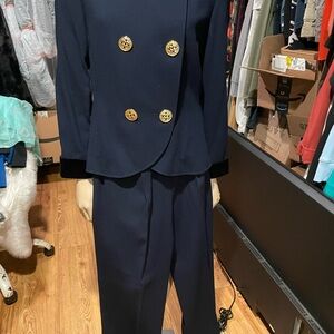 Elegant Navy Blue Women's Suit Set